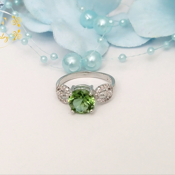 Naturally Color Changing Zultanite Silver Rings - Picture 2 of 6